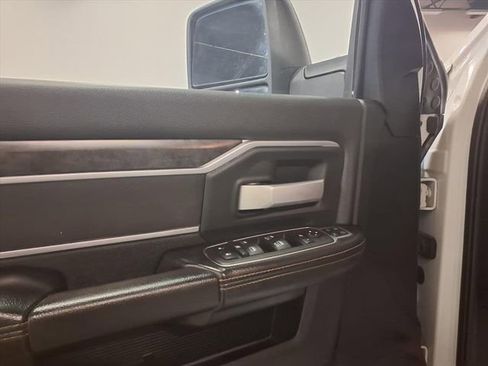 Used 2024 RAM 2500 Big Horn image 17