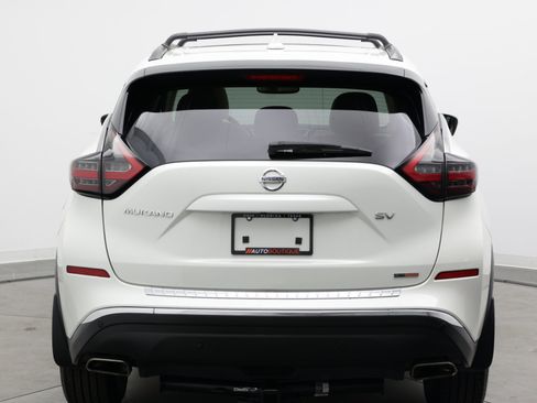Used 2019 Nissan Murano SV w/ Premium Package FWD image 6