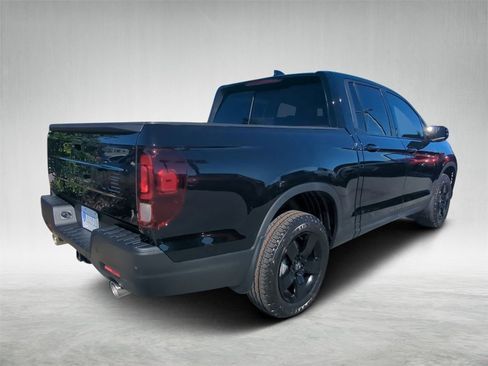 New 2026 Honda Ridgeline Black Edition image 3