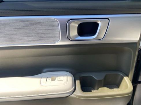 Used 2025 Hyundai Santa Fe Calligraphy image 28