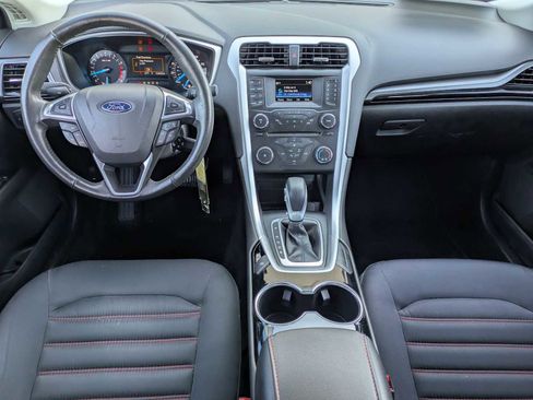 Used 2014 Ford Fusion SE w/ Equipment Group 201A image 11