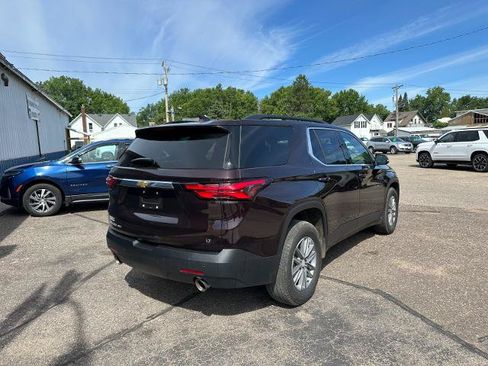 Used 2023 Chevrolet Traverse LT AWD/4WD image 4
