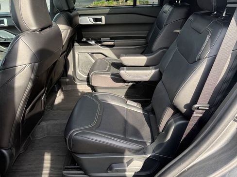 Used 2023 Ford Explorer ST w/ Equipment Group 401A image 11