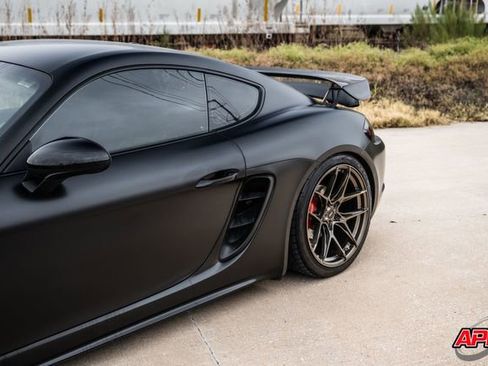 Used 2017 Porsche 718 Cayman image 25