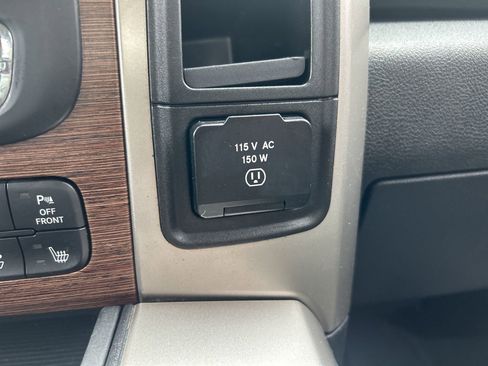 Used 2018 RAM 2500 Laramie image 23