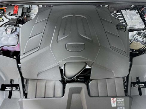 New 2026 Porsche Cayenne Coupe image 31