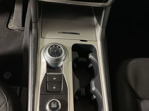 Used 2022 Ford Explorer XLT AWD/4WD image 29