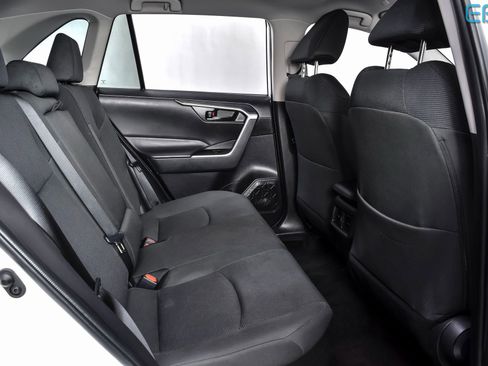 Used 2025 Toyota RAV4 LE image 24