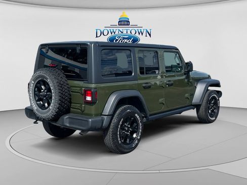Used 2021 Jeep Wrangler Unlimited Sport AWD/4WD image 3