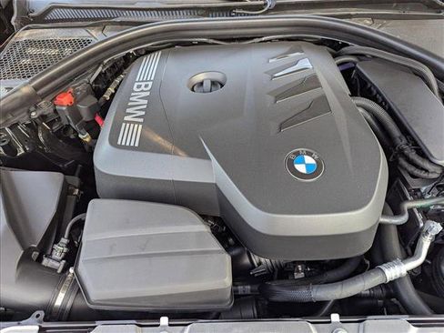 Used 2025 BMW 330i Sedan w/ Premium Package image 16
