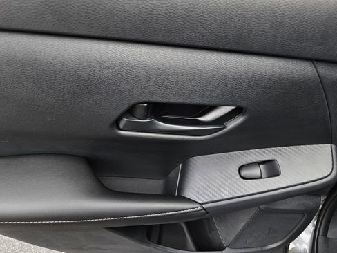 Certified 2025 Nissan Sentra SV w/ Trunk Package image 9