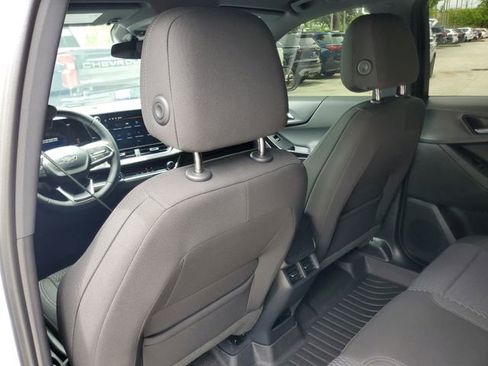 Used 2026 Chevrolet Equinox LT w/ Midnight Edition FWD image 10