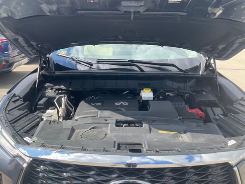 Used 2023 INFINITI QX60 Sensory w/ Cargo Package image 9