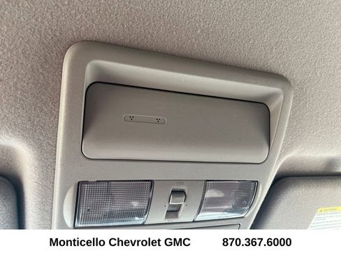 Used 2018 Nissan Frontier SV image 24