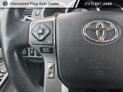 Used 2015 Toyota Tacoma PreRunner w/ SR5 Package image 13