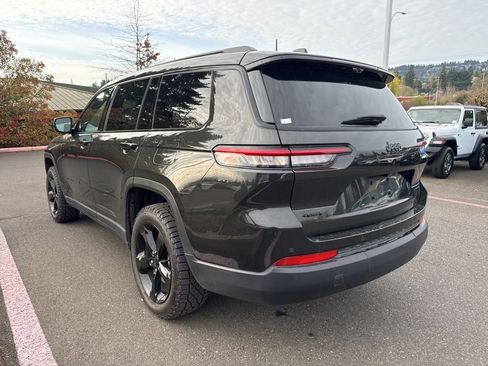 Used 2024 Jeep Grand Cherokee L Limited w/ Luxury Tech Group II image 5