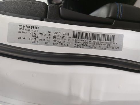 Used 2019 Jeep Grand Cherokee Laredo image 40