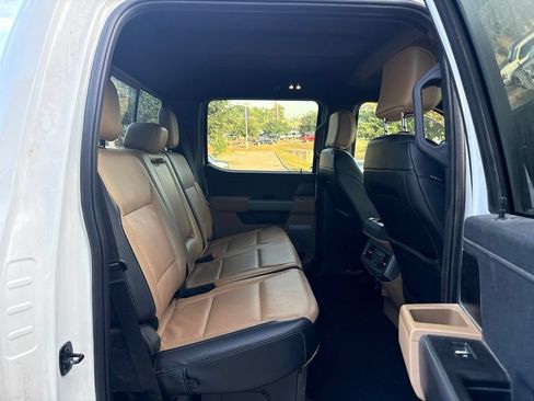 Used 2024 Ford F350 Lariat w/ FX4 Off-Road Package AWD/4WD image 11