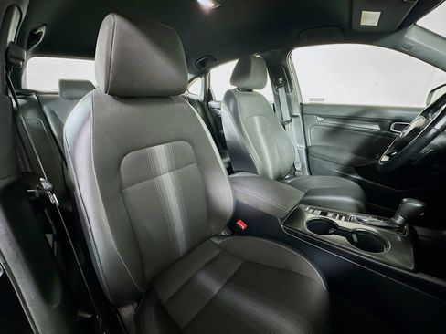 Used 2024 Honda Civic Sport image 25