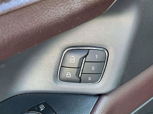 Certified 2024 Ford Expedition Limited image 19