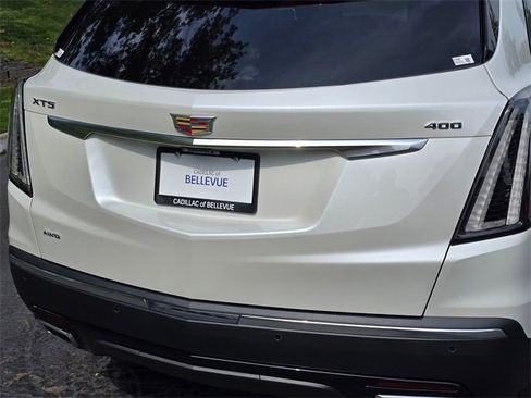 New 2025 Cadillac XT5 Sportv w/ Technology Package image 13