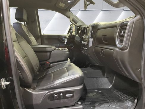 Used 2022 GMC Sierra 3500 SLT w/ X31 Off-Road Package image 16