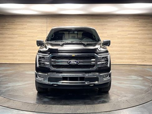 Used 2024 Ford F150 Lariat w/ FX4 Off-Road Package image 18