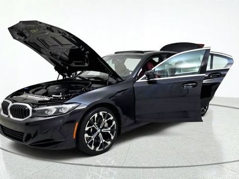 Used 2025 BMW 330i Sedan RWD image 14