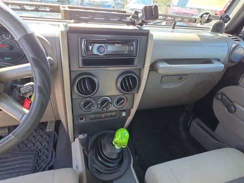 Used 2008 Jeep Wrangler X image 10