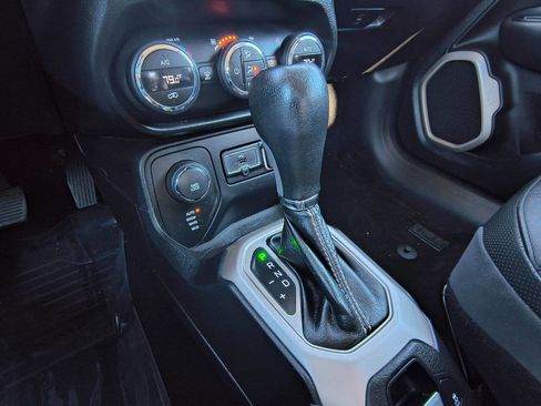 Used 2015 Jeep Renegade Limited w/ Safety & Security Group I image 19