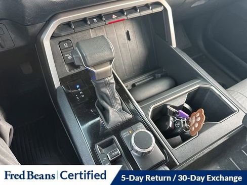 Used 2022 Toyota Tundra SR5 w/ SR5 Premium Package image 18