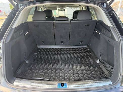 Used 2022 Audi Q5 2.0T Prestige image 11