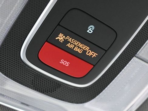 Used 2023 Hyundai Elantra SEL w/ Convenience Package image 20