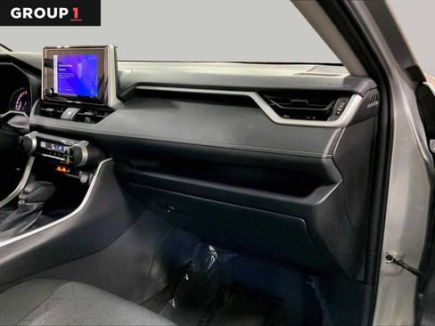 Certified 2025 Toyota RAV4 XLE AWD/4WD image 19