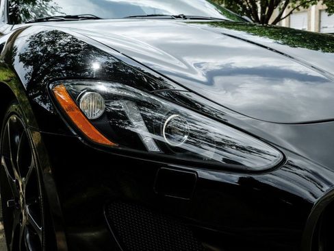 Used 2013 Maserati GranTurismo MC image 39