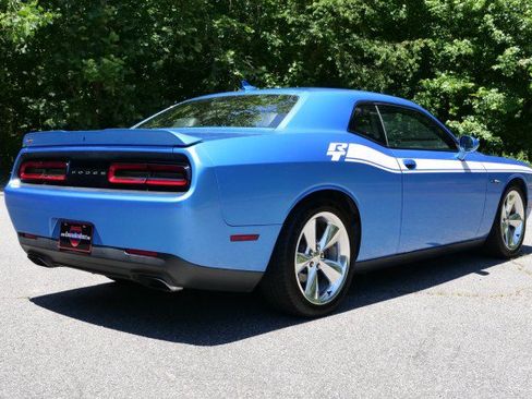 Used 2016 Dodge Challenger R/T Plus RWD image 23