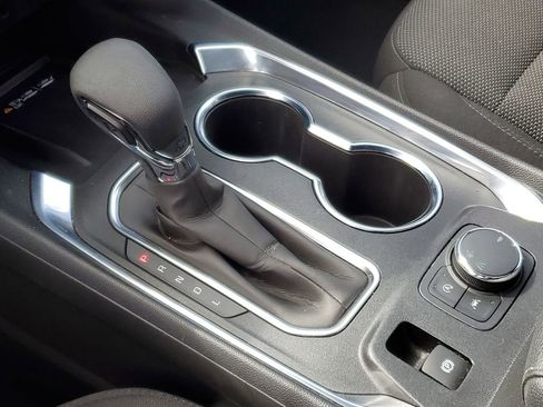 Certified 2023 Chevrolet Traverse LT image 19