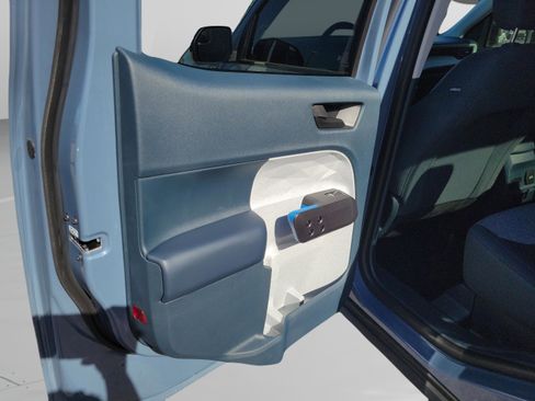 New 2025 Ford Maverick XLT w/ XLT Luxury Package image 24