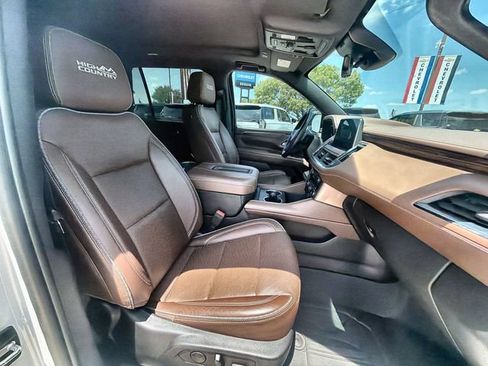 Used 2023 Chevrolet Tahoe High Country w/ LPO, Illumination Package AWD/4WD image 27