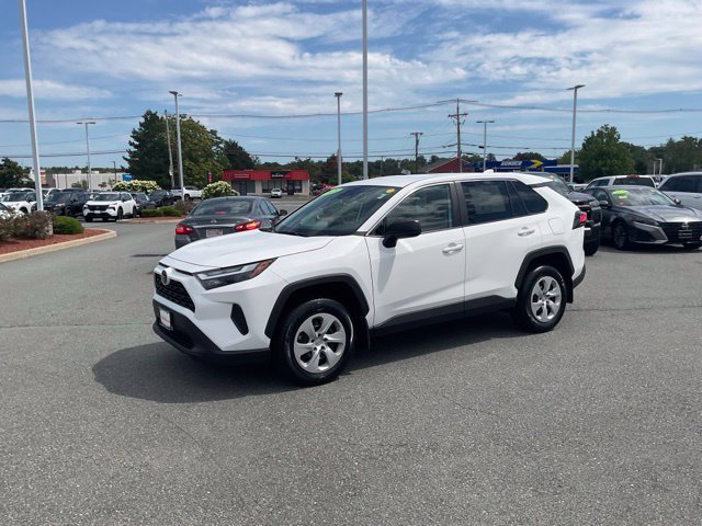 Used 2023 Toyota RAV4 LE AWD/4WD image 1