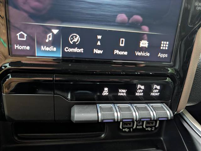 Used 2022 RAM 1500 Laramie AWD/4WD image 34