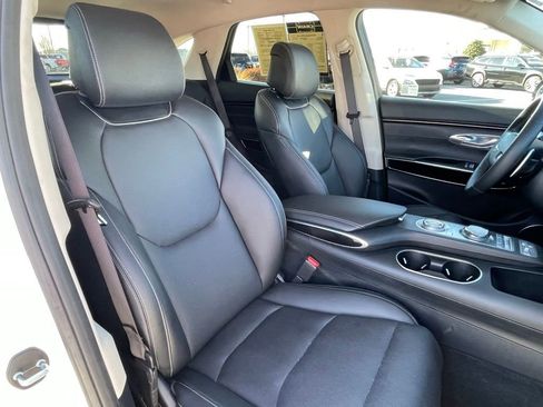 Used 2025 Genesis GV70 2.5T image 31