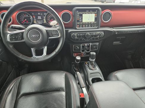 Used 2018 Jeep Wrangler Unlimited Rubicon AWD/4WD image 16