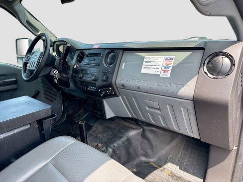 Used 2012 Ford F450 XL image 7