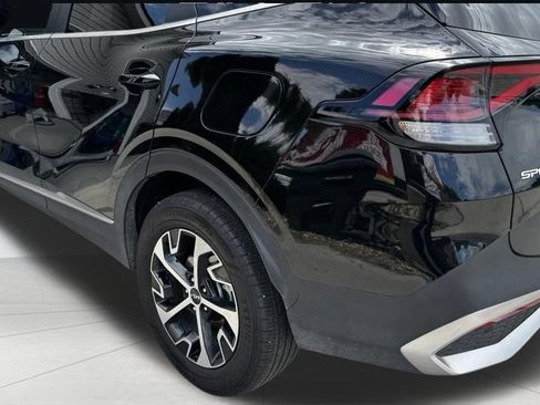 Used 2024 Kia Sportage EX w/ EX Premium Package AWD/4WD image 9
