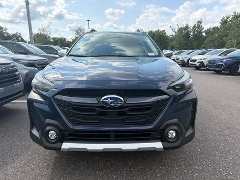 Used 2025 Subaru Outback Touring XT AWD/4WD image 2