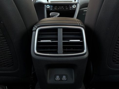 Used 2026 Genesis G70 2.5T RWD image 15