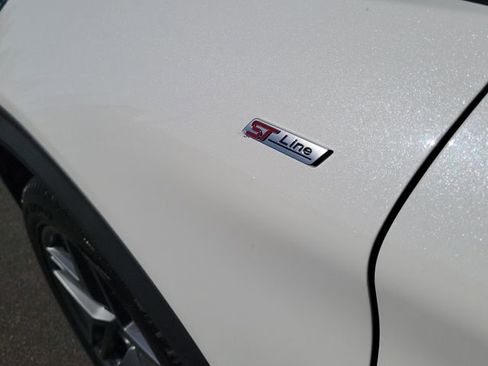 Used 2025 Ford Explorer ST-Line w/ Premium Package image 24