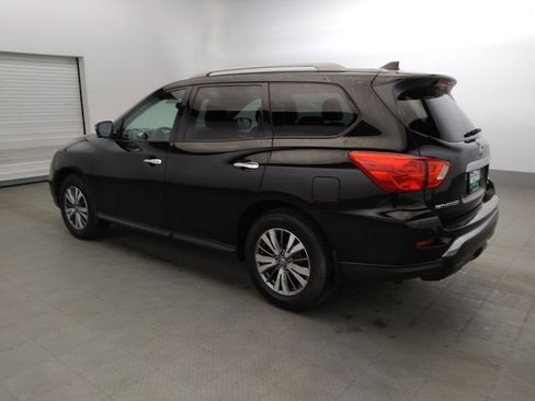 Used 2019 Nissan Pathfinder SL AWD/4WD image 3