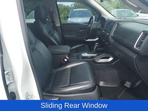 Used 2022 Nissan Frontier SV w/ SV Premium Package AWD/4WD image 39